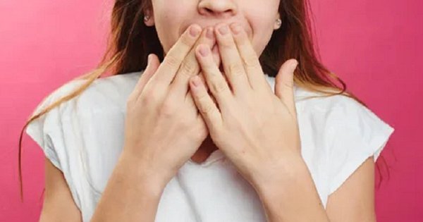 Мешканка Львівщини заплатить штраф за матюкання своєї доньки
