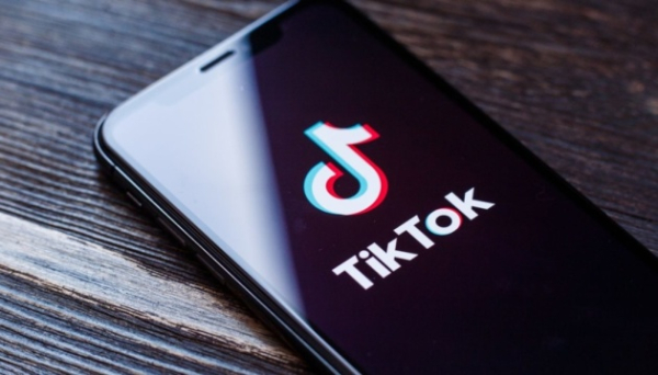 TikTok розробляє додаток для обміну фотографіями