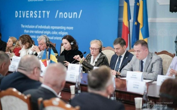 Приїзд омбудсмена у Чернівці та безкоштовний проїзд для донорів: головні новини минулої доби