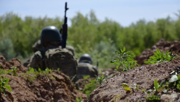 Кількість боєзіткнень на фронті від початку доби зросла до 116