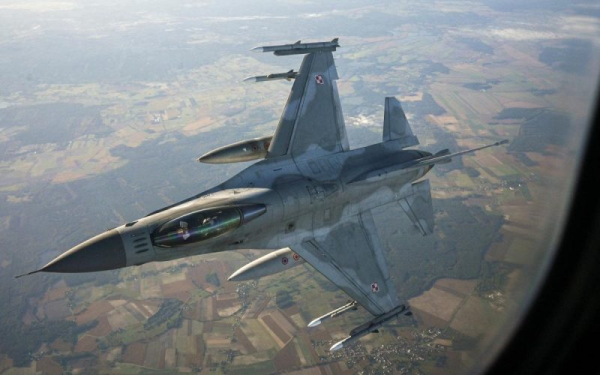 Винищувачі F-16 від Данії надійдуть в Україну найближчим часом, – Зеленський