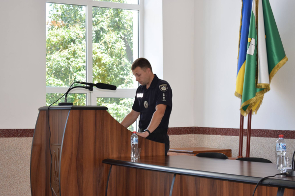 Більше трьох десятків питань порядку денного розглянули сьогодні члени виконавчого комітету міської ради в ході чергового засідання