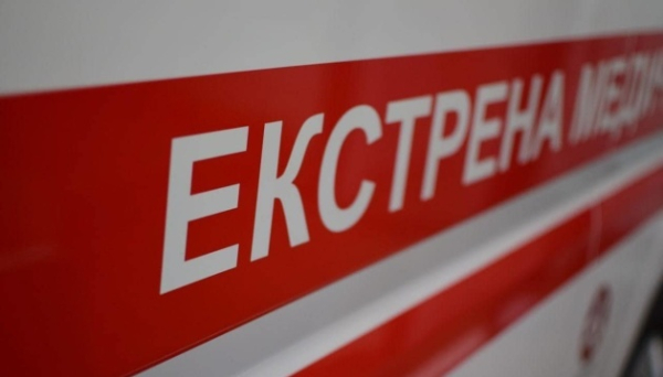 У Херсоні внаслідок обстрілу постраждала жінка