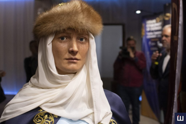 У Чернівцях презентували виставку «Україна. Становлення державності»