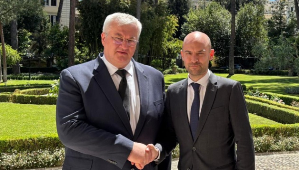Глави МЗС України і Франції обговорили мирний процес та скоординували наступні кроки