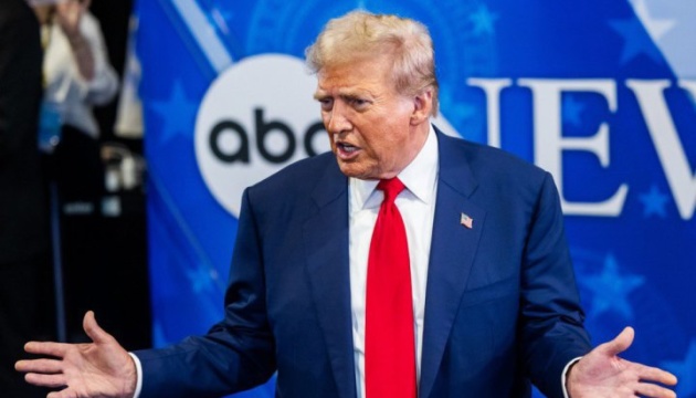Трамп анонсував торговельні переговори між американською та китайською делегаціями 9 червня
