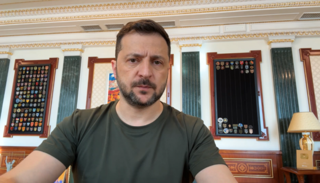 Зеленський сподівається на ухвалення 19 пакету санкцій проти Росії та сильні кроки США