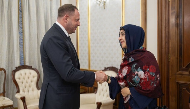 Єрмак і міністерка з міжнародного співробітництва ОАЕ обговорили інвестиції в енергетику й агросектор