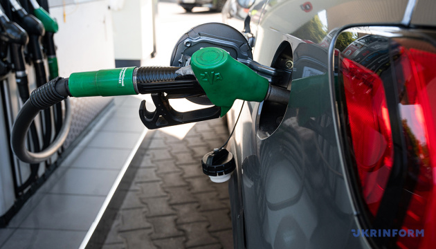 В Україні подорожчали бензин та дизпальне: які ціни на АЗС 13 жовтня