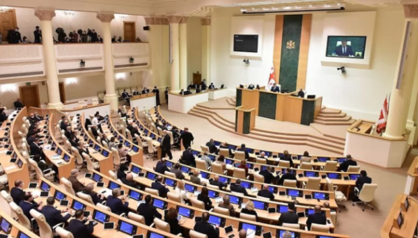 Парламент Грузії ще більше обмежив право громадян на протест
