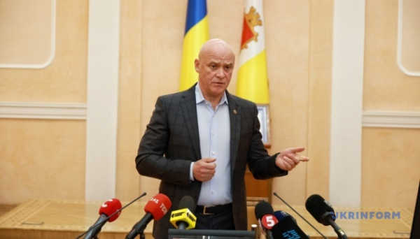 Труханов заявив, що не уникатиме судів по справах, у яких фігурує