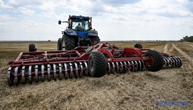 В Україні стартує відбір небанківських установ для фінансування аграріїв