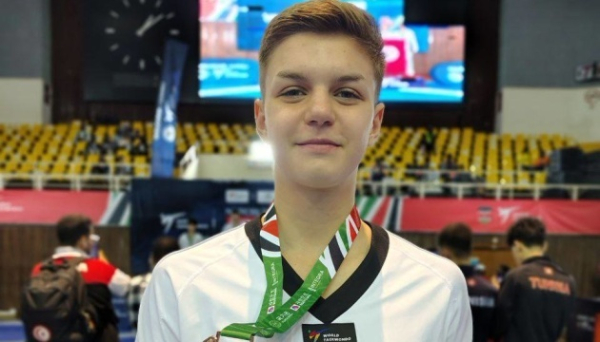 Україна здобула нагороду на молодіжному ЧС з з тхеквондо (ВТФ)