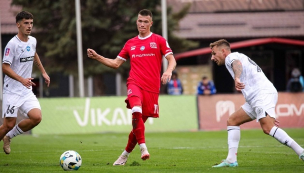 У складі лідера чемпіонату УПЛ виступатимуть Твердохліб та Микитишин