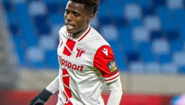У складі лідера чемпіонату української Прем’єр-ліги гратиме нігерієць Якубу