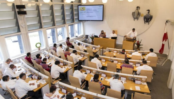 Парламент Гренландії збереться для обговорення загроз з боку США