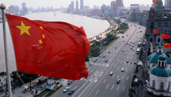 Китай для стимулювання народжуваності запровадив податок на контрацептиви – Reuters