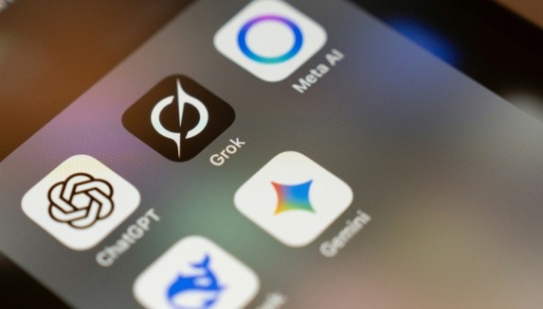 Індонезія першою у світі тимчасово заблокувала чатбот Grok Ілона Маска