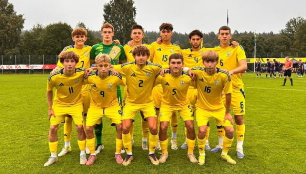 Юнацька збірна України U18 з футболу зіграє товариські матчі з Італією